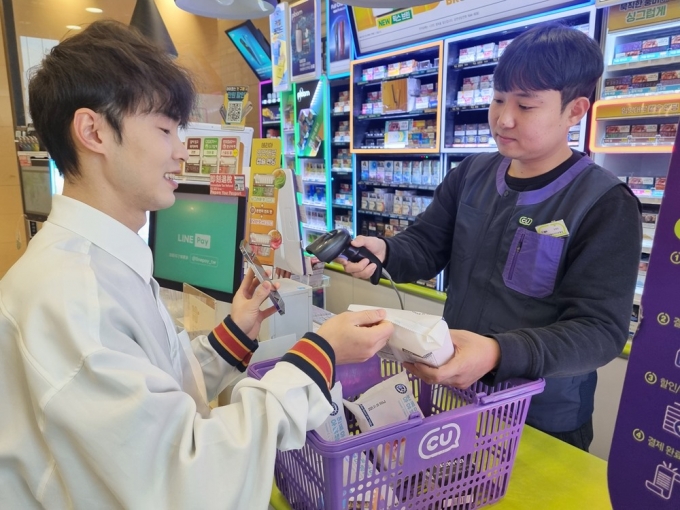 바나나맛 우유 싹쓸이 하던 외국인 변심? 편의점 1위 간식 바뀌었다 관련사진1